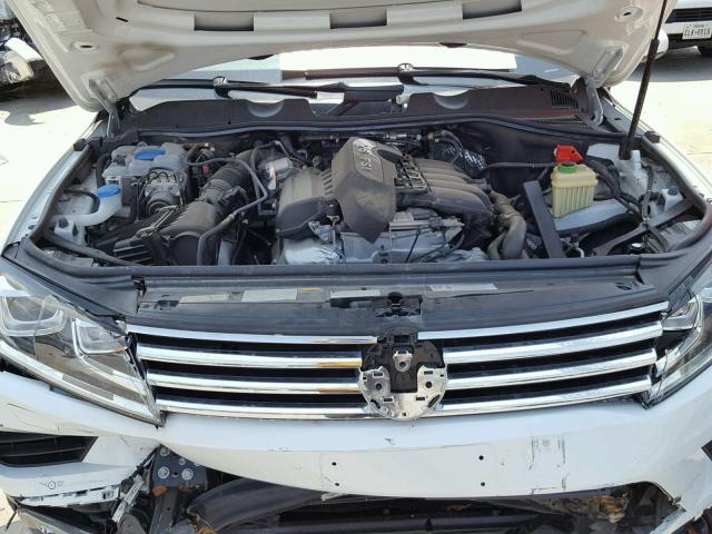 WVGGF7BP4HD001992 - 2017 VOLKSWAGEN TOUAREG EX WHITE photo 7