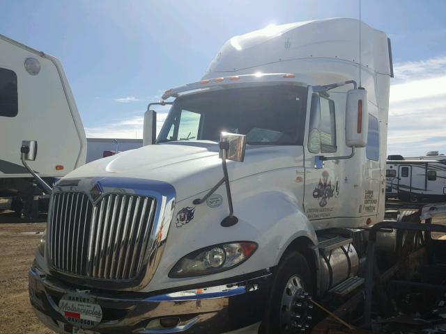 2HSCUSJR99C157548 - 2009 INTERNATIONAL PROSTAR PR WHITE photo 2