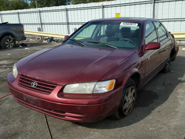 4T1BF22K4XU090074 - 1999 TOYOTA CAMRY MAROON photo 2