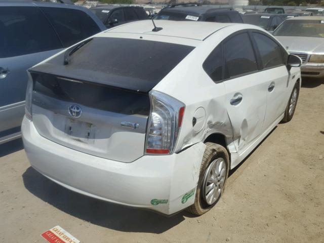 JTDKN3DP6E3053178 - 2014 TOYOTA PRIUS PLUG WHITE photo 4