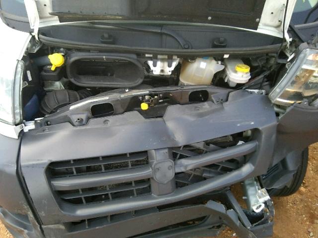 3C6URVJGXHE506008 - 2017 RAM PROMASTER 白色 照片 7