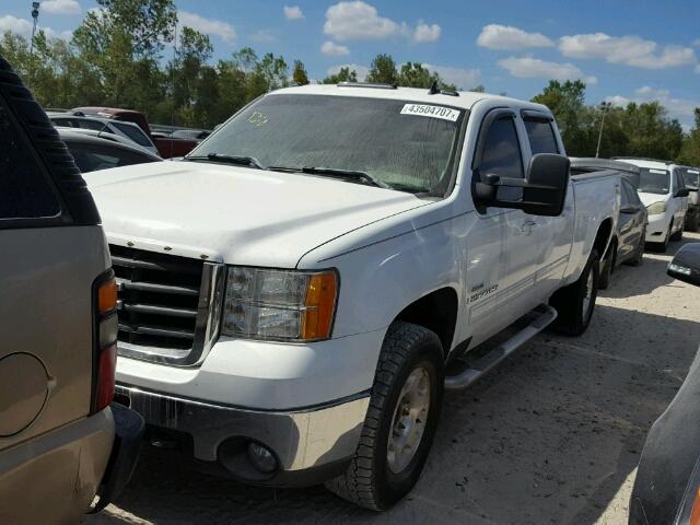 1GTHK23697F554430 - 2007 GMC SIERRA WHITE photo 2