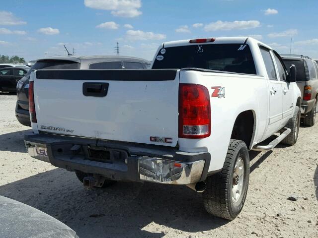 1GTHK23697F554430 - 2007 GMC SIERRA WHITE photo 4