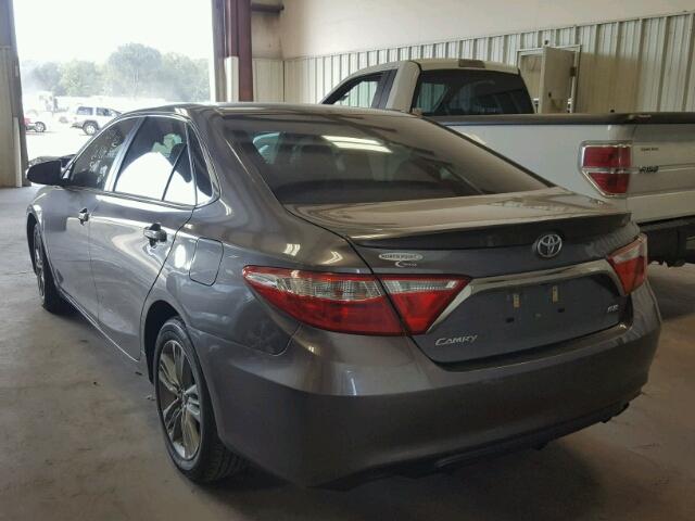 4T1BF1FK6GU999664 - 2016 TOYOTA CAMRY LE GRAY photo 3