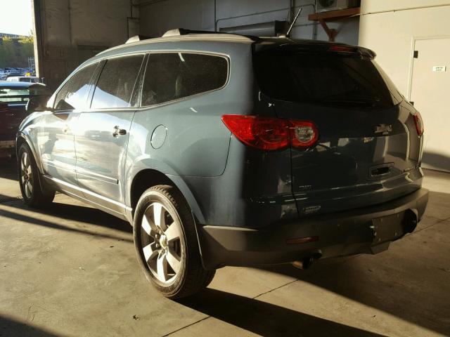 1GNKVLED4CJ315722 - 2012 CHEVROLET TRAVERSE L BLUE photo 3