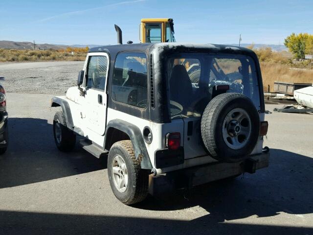 1J4FY19S2VP501090 - 1997 JEEP WRANGLER / WHITE photo 3