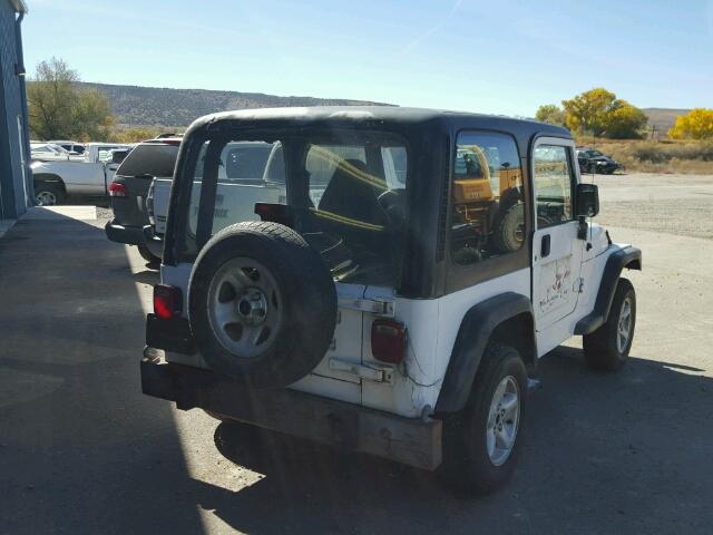 1J4FY19S2VP501090 - 1997 JEEP WRANGLER / WHITE photo 4