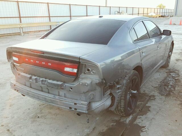 2B3CL3CG2BH552582 - 2011 DODGE CHARGER CHARCOAL photo 4