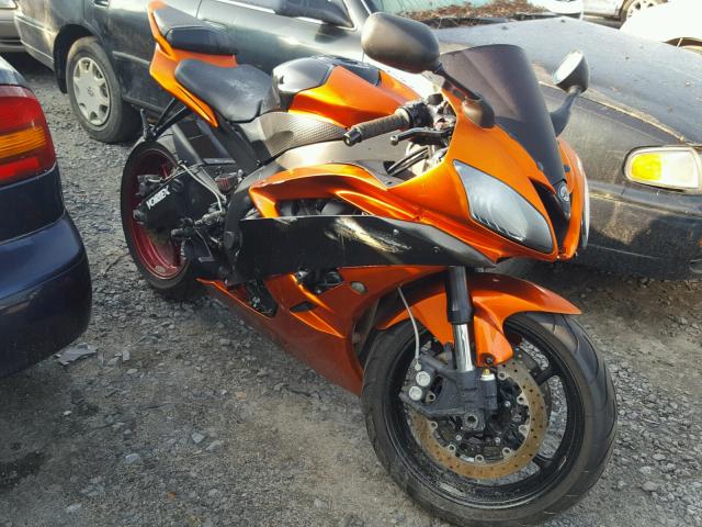 JYARJ12EX6A004767 - 2006 YAMAHA YZFR6 L ORANGE photo 2