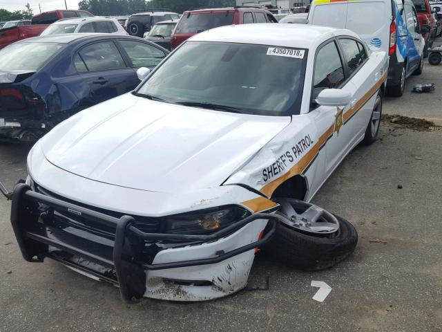 2C3CDXAT5JH212445 - 2018 DODGE CHARGER PO WHITE photo 2