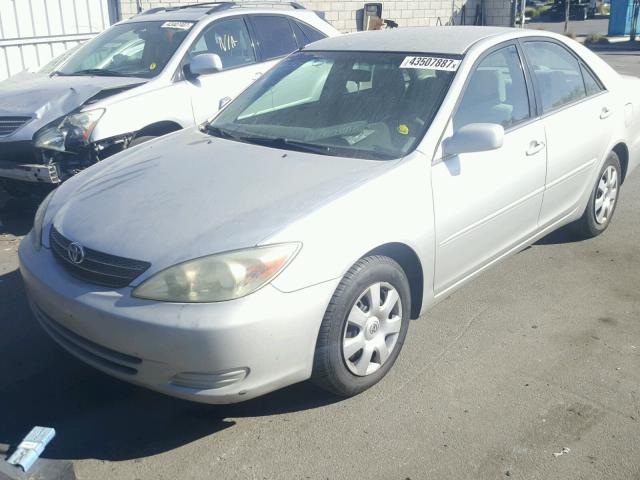 4T1BE32K13U761400 - 2003 TOYOTA CAMRY LE 银色 照片 2