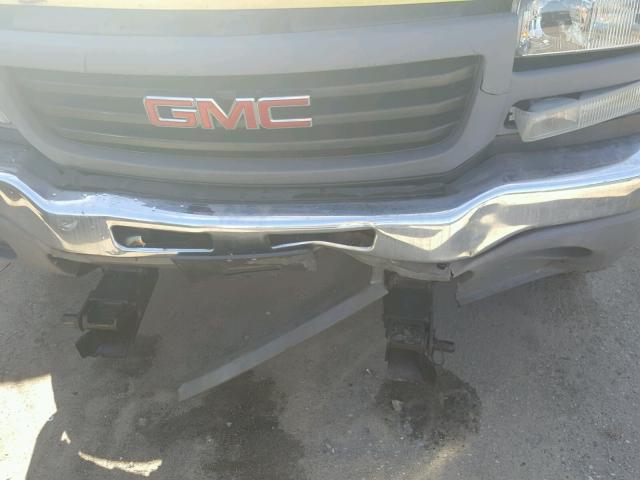 1GTHK24U36E146779 - 2006 GMC SIERRA YELLOW photo 9