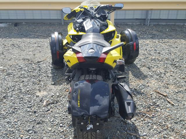 2BXNABC18EV000089 - 2014 CAN-AM SPYDER ROA YELLOW photo 6