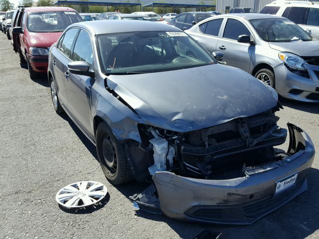 3VWD17AJ3EM262420 - 2014 VOLKSWAGEN JETTA SE GRAY photo 1