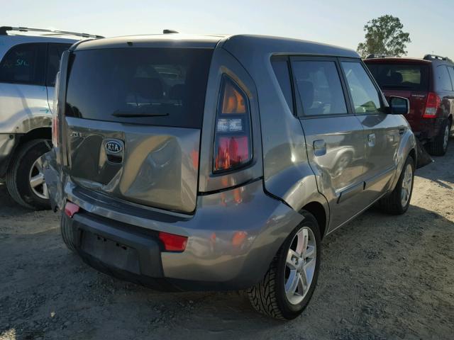 KNDJT2A21A7163028 - 2010 KIA SOUL + GRAY photo 4