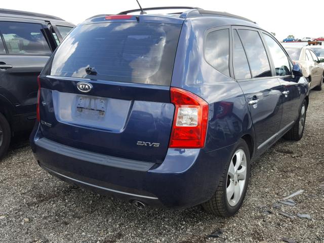 KNAFG526077120643 - 2007 KIA RONDO LX BLUE photo 4