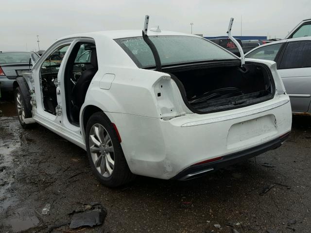 2C3CCARG5GH171072 - 2016 CHRYSLER 300 LIMITE WHITE photo 3