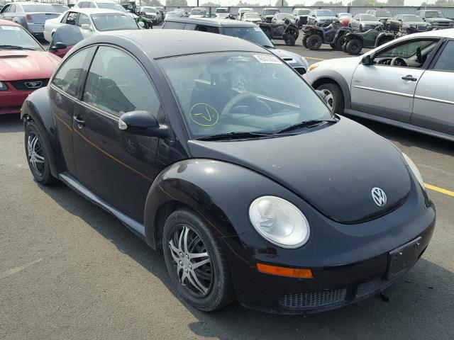 3VWPG3AG3AM015790 - 2010 VOLKSWAGEN NEW BEETLE BLACK photo 1