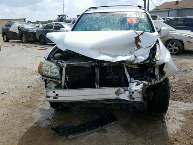 JTEEP21A740028920 - 2004 TOYOTA HIGHLANDER SILVER photo 9