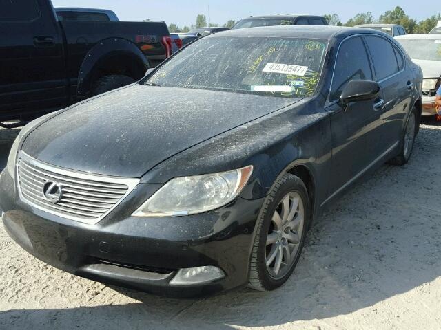 JTHGL46F075019121 - 2007 LEXUS LS BLACK photo 2