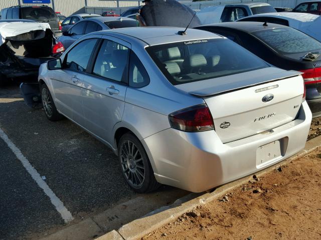 1FAHP3GN3BW107910 - 2011 FORD FOCUS GRAY photo 3