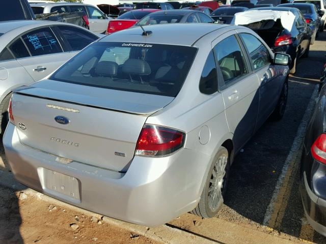 1FAHP3GN3BW107910 - 2011 FORD FOCUS GRAY photo 4