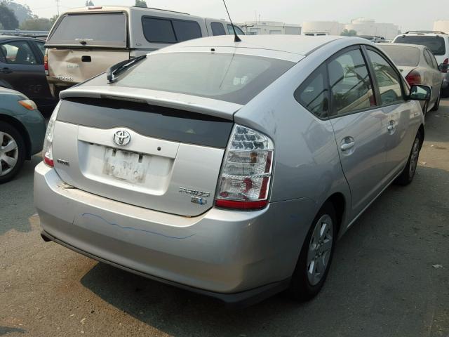 JTDKB20U677606132 - 2007 TOYOTA PRIUS SILVER photo 4