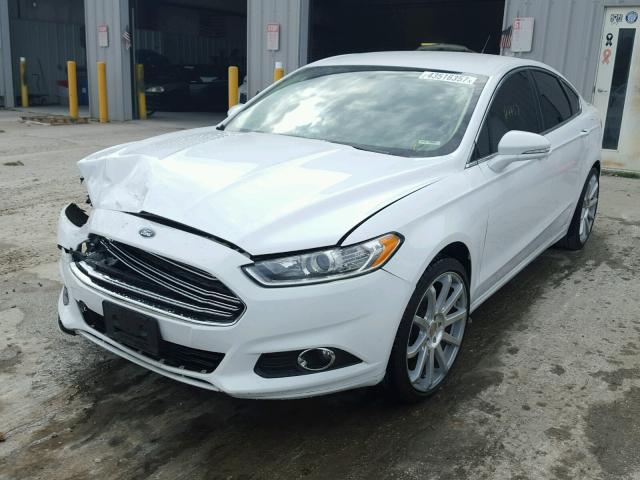 3FA6P0HR7DR280522 - 2013 FORD FUSION WHITE photo 2