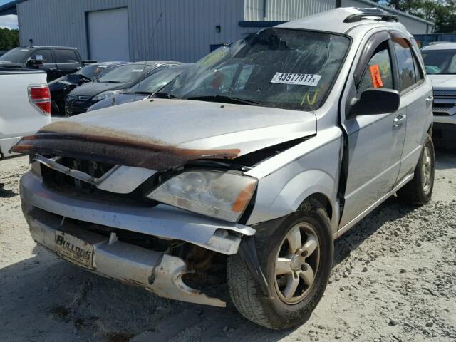 KNDJD733465593025 - 2006 KIA SORENTO EX SILVER photo 2