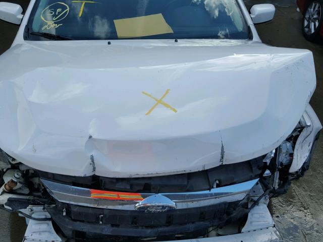 3FAHP0JA2CR435750 - 2012 FORD FUSION WHITE photo 7