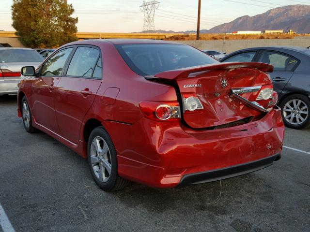 5YFBU4EE9DP203666 - 2013 TOYOTA COROLLA BA RED photo 3