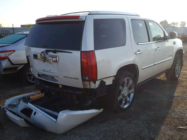 1GYUKCEF8AR106990 - 2010 CADILLAC ESCALADE P WHITE photo 4