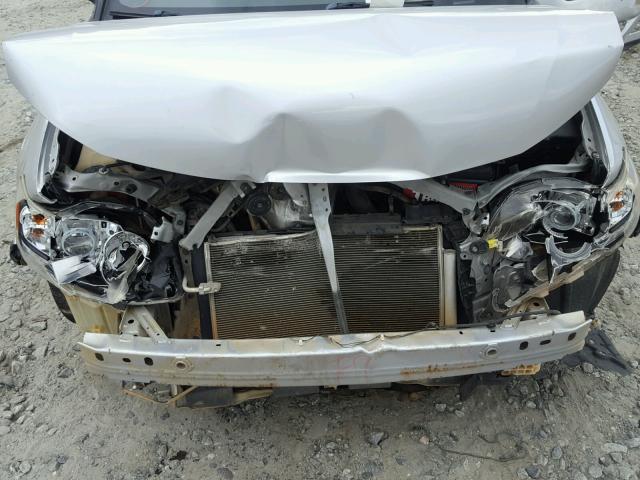 JTKJF5C71C3027406 - 2012 TOYOTA SCION TC 银色 照片 7