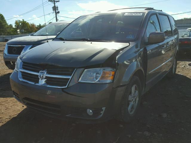 2D4RN5D12AR367047 - 2010 DODGE GRAND CARA GREEN photo 2