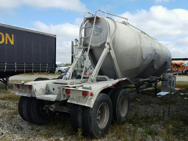 5HTSN422977T11844 - 2007 IHC TRAILER SILVER photo 6