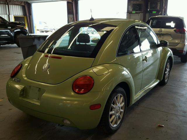 3VWCK31C05M401700 - 2005 VOLKSWAGEN NEW BEETLE 绿色 照片 4