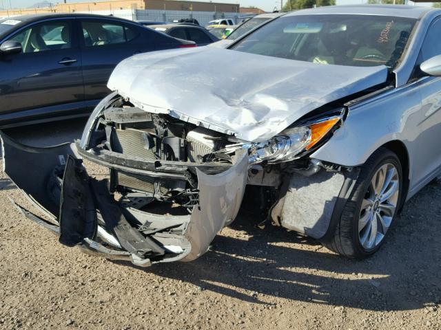 5NPEC4AB6CH432099 - 2012 HYUNDAI SONATA SILVER photo 9