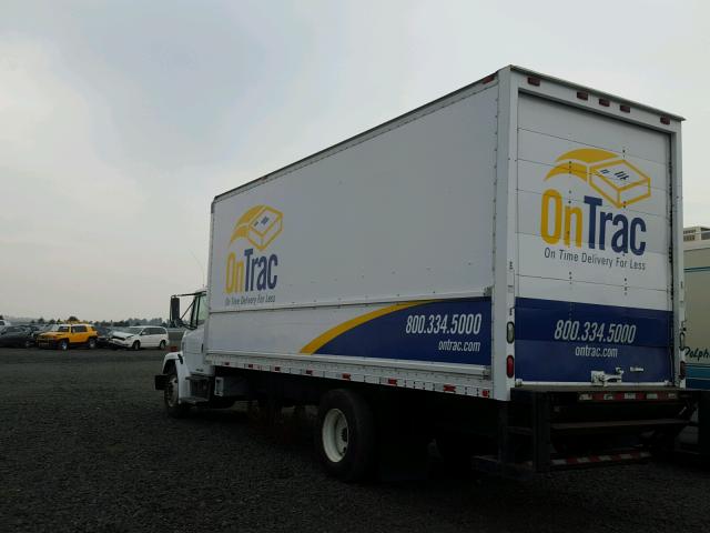 1FV3HJAC0XHB76151 - 1999 FREIGHTLINER MEDIUM CON WHITE photo 3