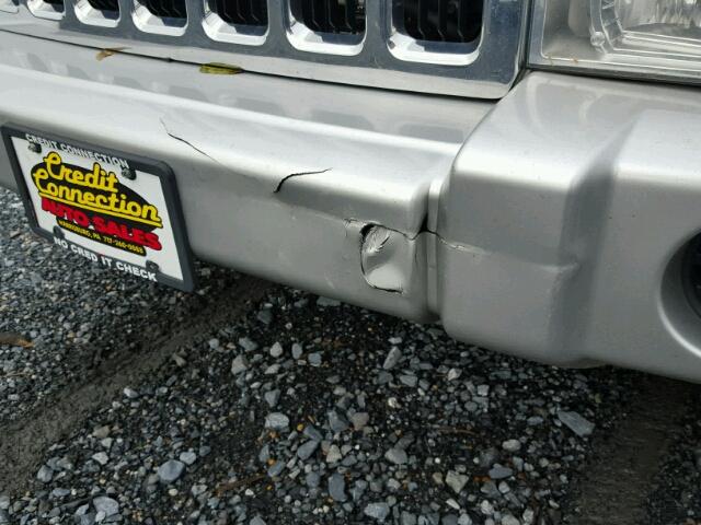 1J8HG48K57C656076 - 2007 JEEP COMMANDER SILVER photo 9