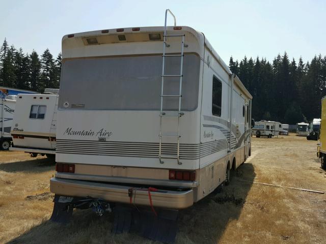 3FCMF53G3VJA01798 - 1997 FORD F530 SUPER BEIGE photo 4