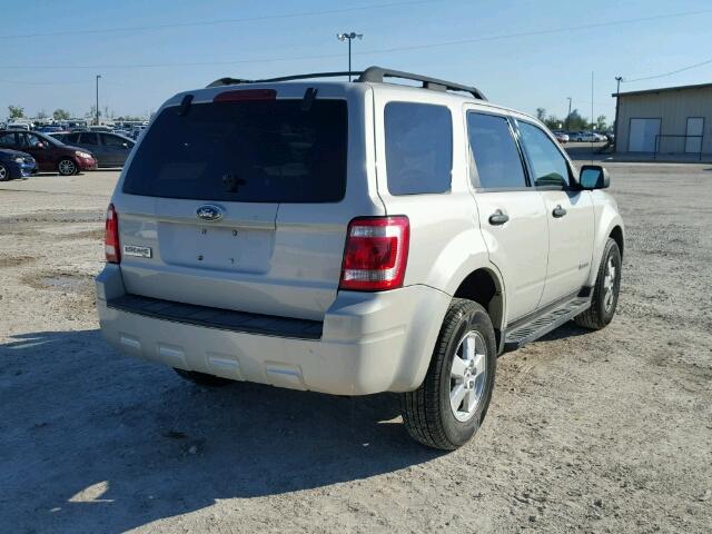 1FMCU03Z58KE49312 - 2008 FORD ESCAPE XLT WHITE photo 4