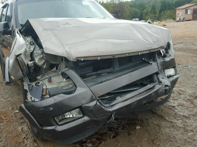 1FMEU73E16UB62856 - 2006 FORD EXPLORER GRAY photo 9