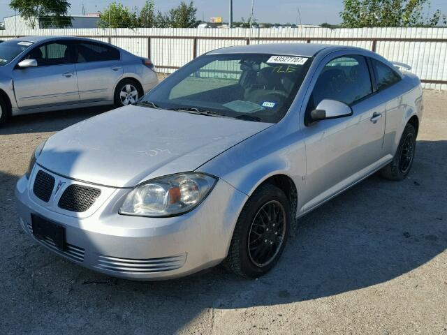 1G2AS18HX97239661 - 2009 PONTIAC G5 SILVER photo 2