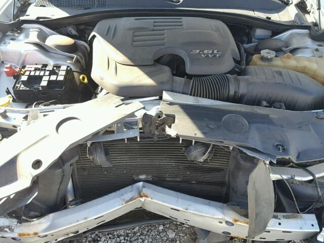 2C3CDXBG7CH296756 - 2012 DODGE CHARGER SE SILVER photo 7