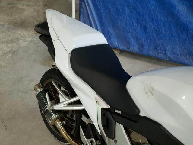 JH2RC791XEK000366 - 2014 HONDA VFR800 F WHITE photo 6