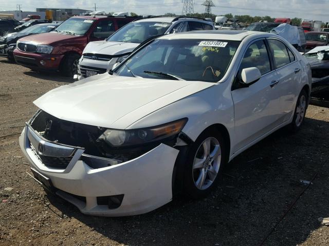 JH4CU2F64AC016838 - 2010 ACURA TSX WHITE photo 2