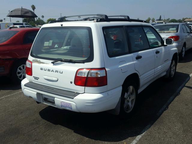 JF1SF65652G710955 - 2002 SUBARU FORESTER S WHITE photo 4