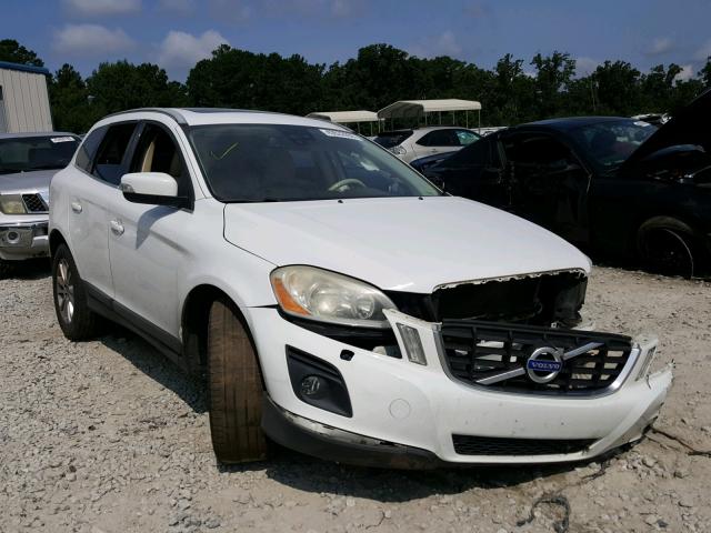 YV4992DZ2A2022697 - 2010 VOLVO XC60 T6 WHITE photo 1