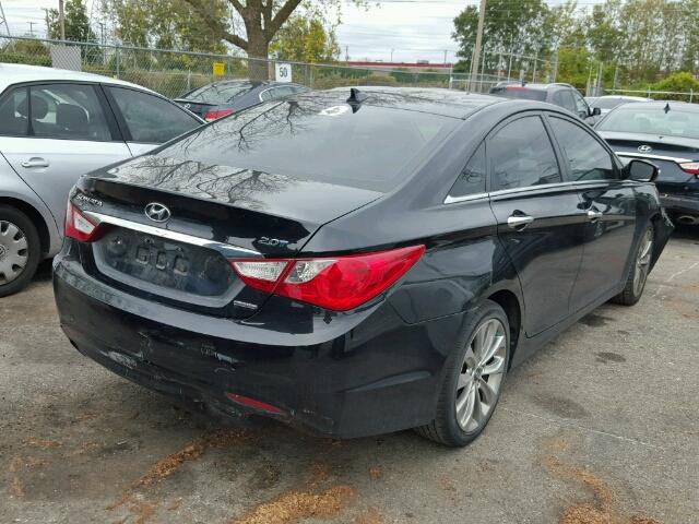 5NPEC4AB8DH546185 - 2013 HYUNDAI SONATA SE BLACK photo 4