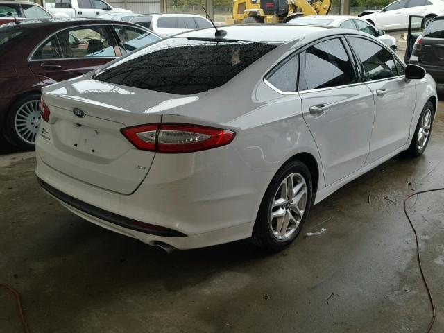 3FA6P0H74DR252465 - 2013 FORD FUSION WHITE photo 4